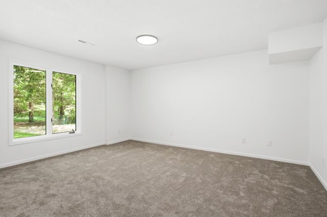 802 Spring Hill Court, Woodbury, MN 55125