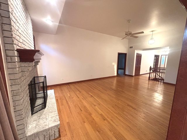 720 Evergreen Lane, Sugar Grove, IL 60554