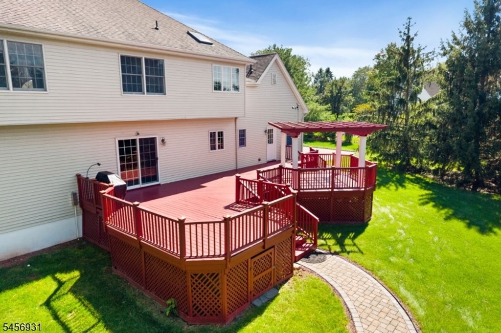 2 Daltrui Dr, Hillsborough Twp., NJ 08844 — photo 2
