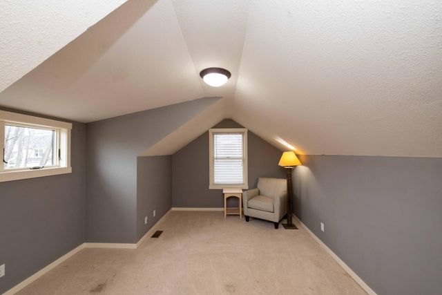 11446 Balsam Way, Woodbury, MN 55129