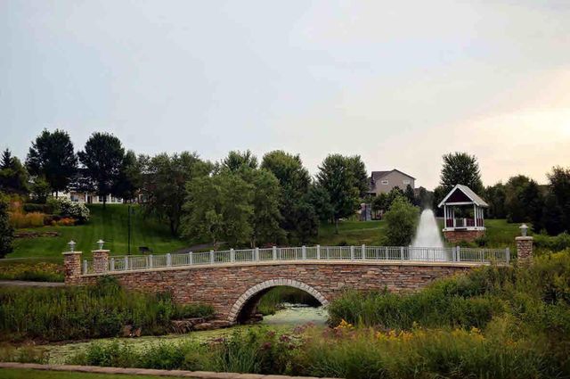 11446 Balsam Way, Woodbury, MN 55129