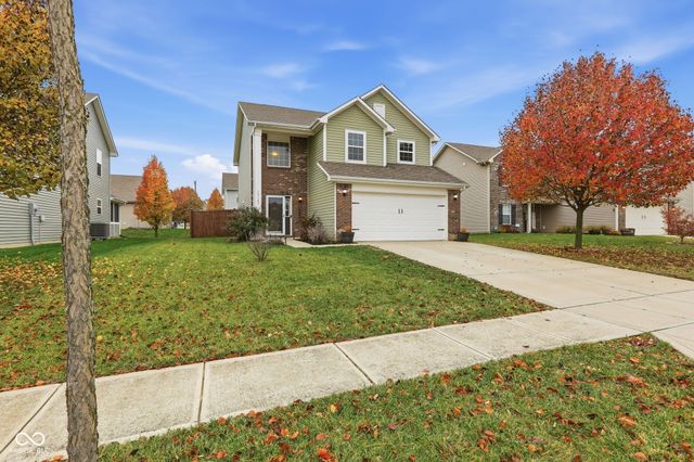 15143 SilverCharm Drive, Noblesville, IN 46060