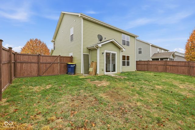 15143 SilverCharm Drive, Noblesville, IN 46060