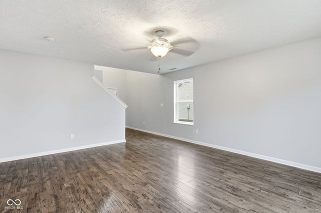 15143 SilverCharm Drive, Noblesville, IN 46060