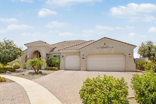 8428 S 16TH Drive, Phoenix, AZ 85041