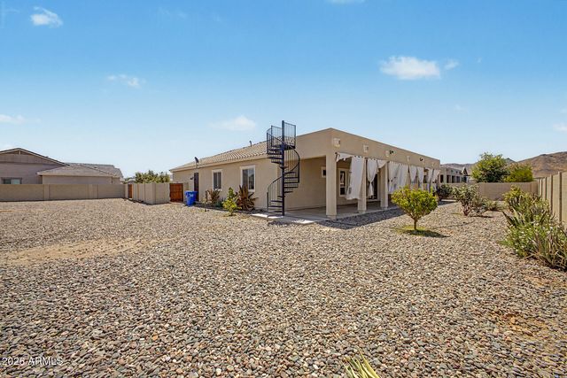 8428 S 16TH Drive, Phoenix, AZ 85041