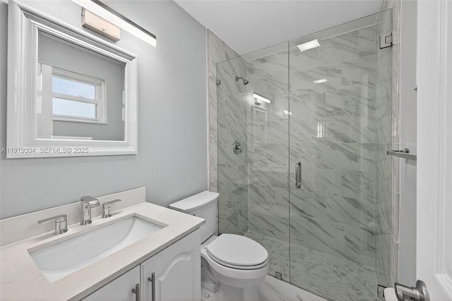 6255 SW 62nd Ct, South Miami, FL 33143