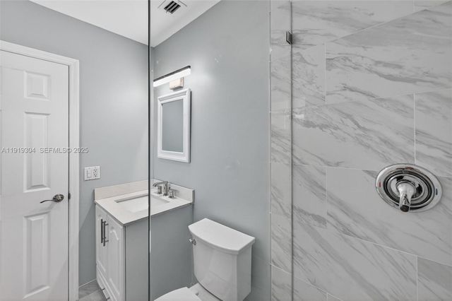 6255 SW 62nd Ct, South Miami, FL 33143