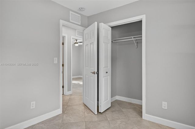 6255 SW 62nd Ct, South Miami, FL 33143