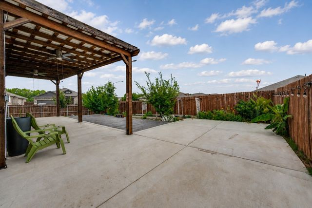 5201 Blue Night Drive, Fort Worth, TX 76179