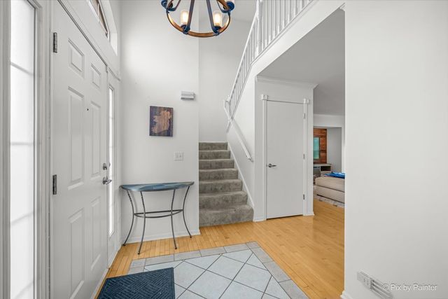 712 Brighton Circle, Port Barrington, IL 60010