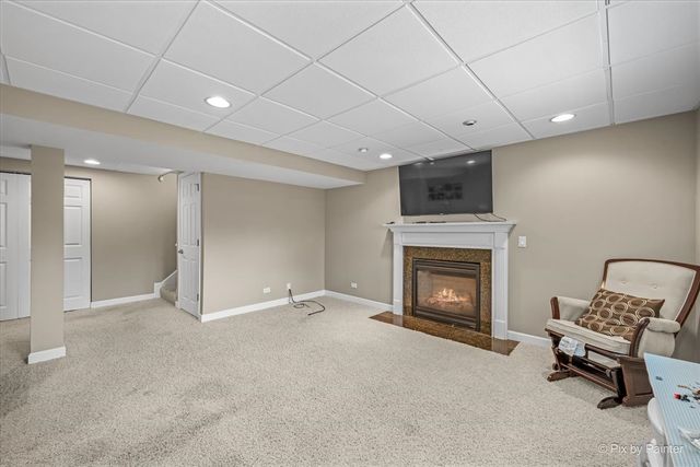 712 Brighton Circle, Port Barrington, IL 60010