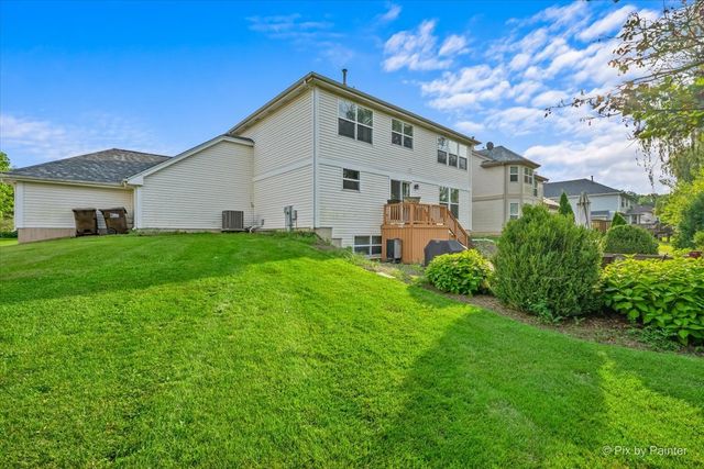 712 Brighton Circle, Port Barrington, IL 60010
