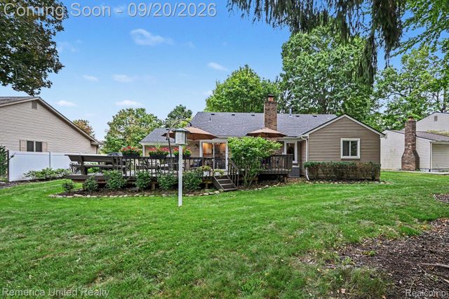 21995 Sunflower Road, Novi, MI 48375