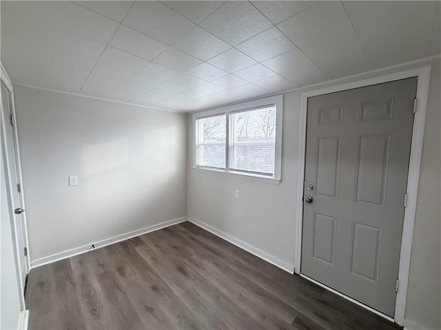 5229 E 8th Street, Kansas City, MO 64124