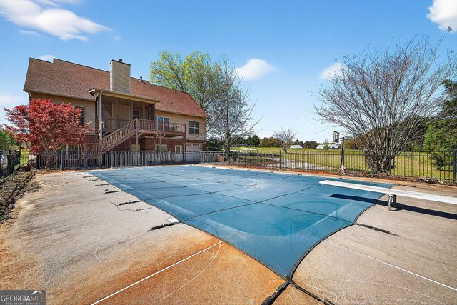 360 Happy Hill Road, Carrollton, GA 30116