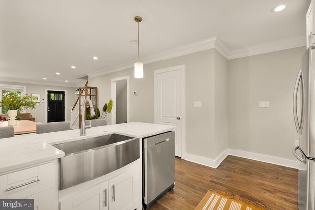 1236 OWEN PL NE, Washington, DC 20002