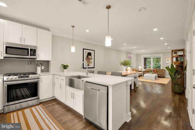 1236 OWEN PL NE, Washington, DC 20002