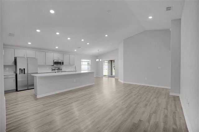 2439 MATTERHORN TRAIL, Davenport, FL 33837