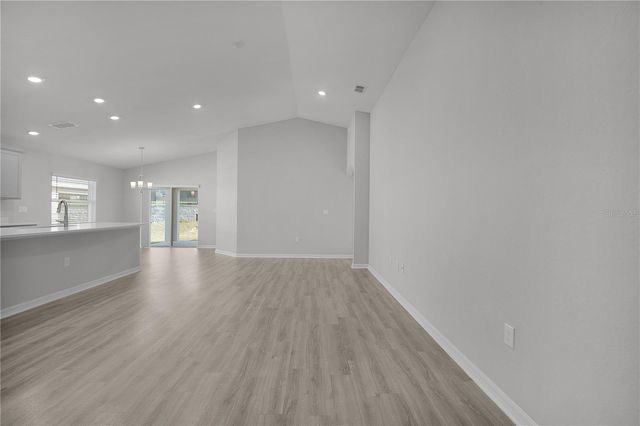 2439 MATTERHORN TRAIL, Davenport, FL 33837