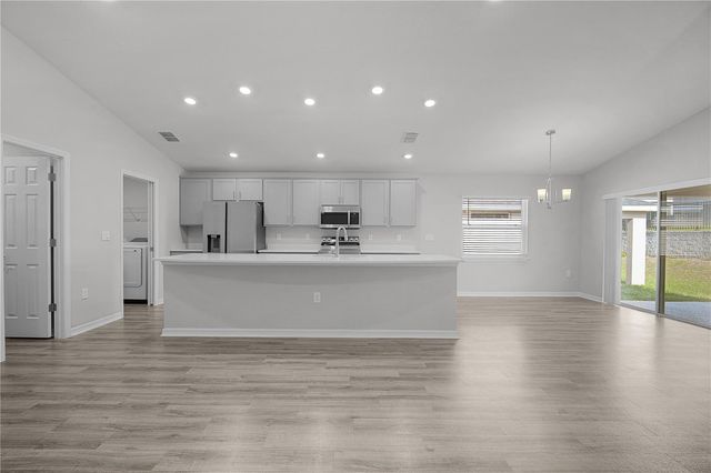 2439 MATTERHORN TRAIL, Davenport, FL 33837