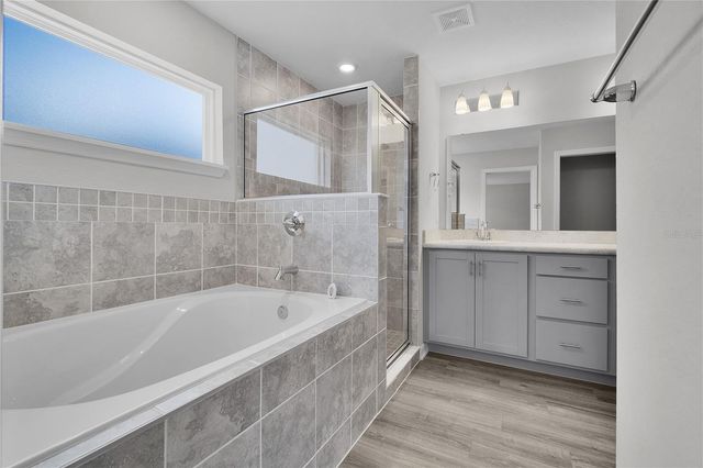 2439 MATTERHORN TRAIL, Davenport, FL 33837