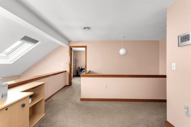 22 Hawthorne Vlg D, Franklin, MA 02038