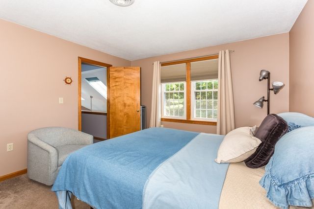 22 Hawthorne Vlg D, Franklin, MA 02038