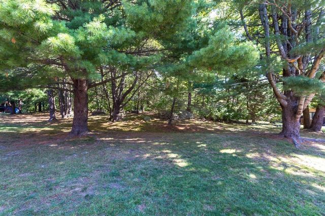 22 Hawthorne Vlg D, Franklin, MA 02038