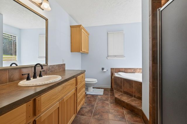 299 N Ghost Branch Road, Trinity, TX 75862