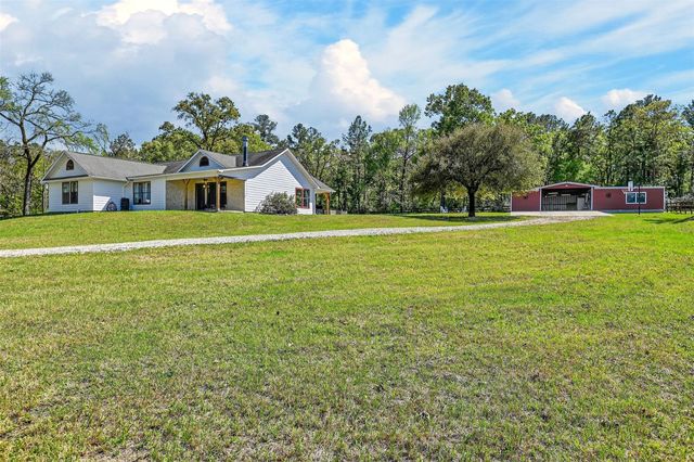 299 N Ghost Branch Road, Trinity, TX 75862