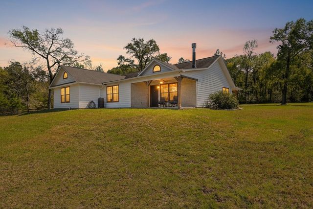 299 N Ghost Branch Road, Trinity, TX 75862