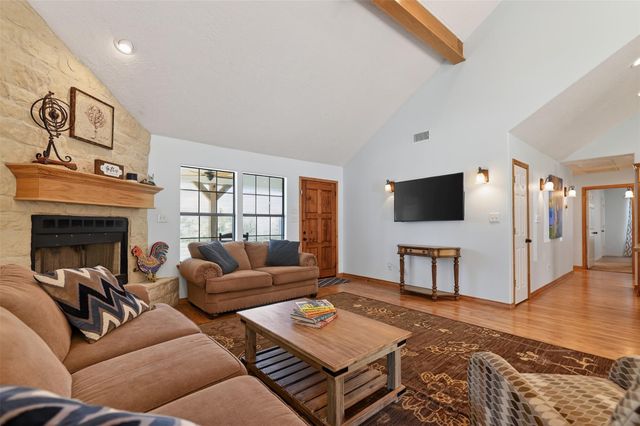 299 N Ghost Branch Road, Trinity, TX 75862