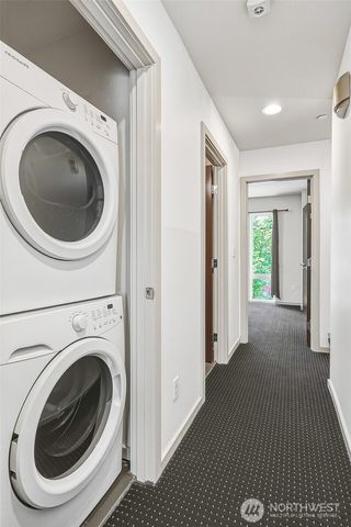 6704 15th Avenue NW, Seattle, WA 98117
