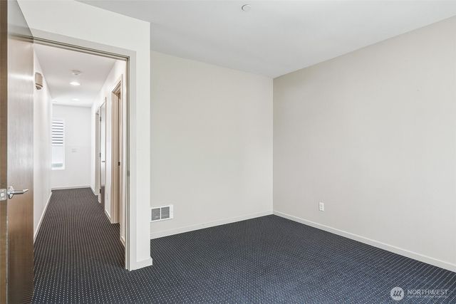 6704 15th Avenue NW, Seattle, WA 98117