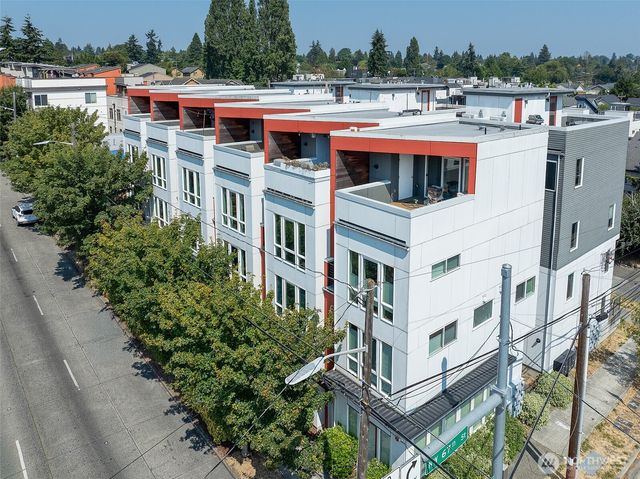 6704 15th Avenue NW, Seattle, WA 98117