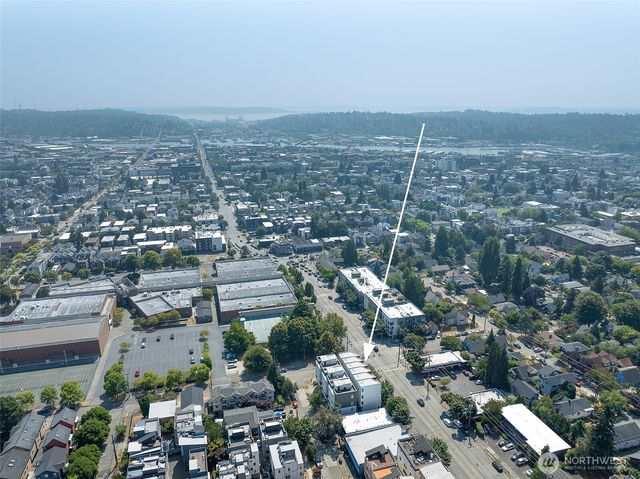 6704 15th Avenue NW, Seattle, WA 98117