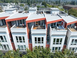 6704 15th Avenue NW, Seattle, WA 98117