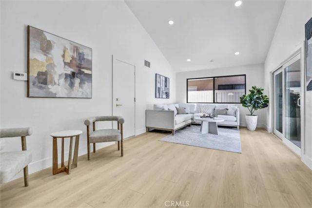 2 Hudson, Irvine, CA 92620