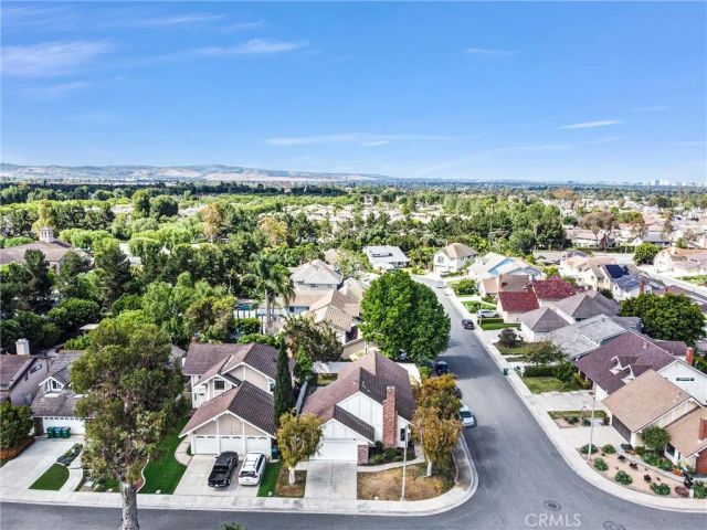 2 Hudson, Irvine, CA 92620