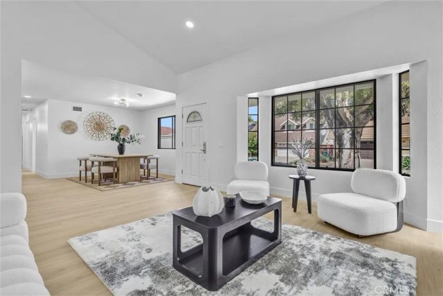 2 Hudson, Irvine, CA 92620