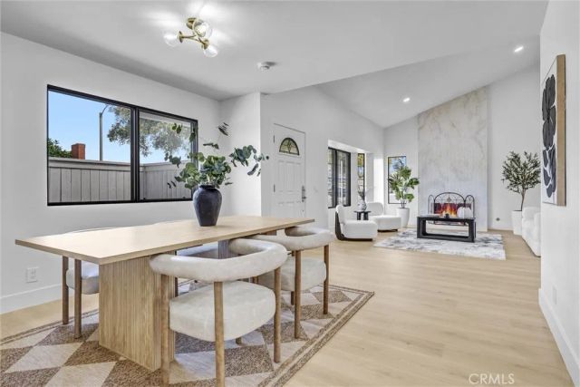 2 Hudson, Irvine, CA 92620