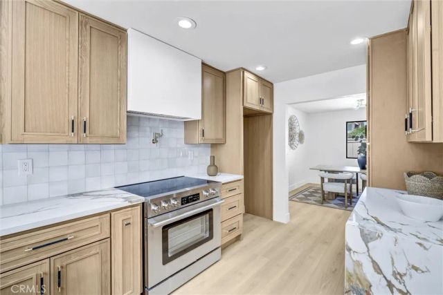 2 Hudson, Irvine, CA 92620
