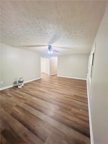 260 New Hope Drive, Mcdonough, GA 30252