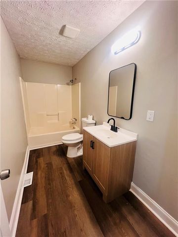 260 New Hope Drive, Mcdonough, GA 30252