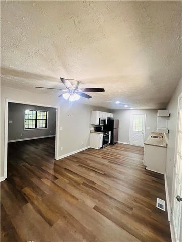 260 New Hope Drive, Mcdonough, GA 30252