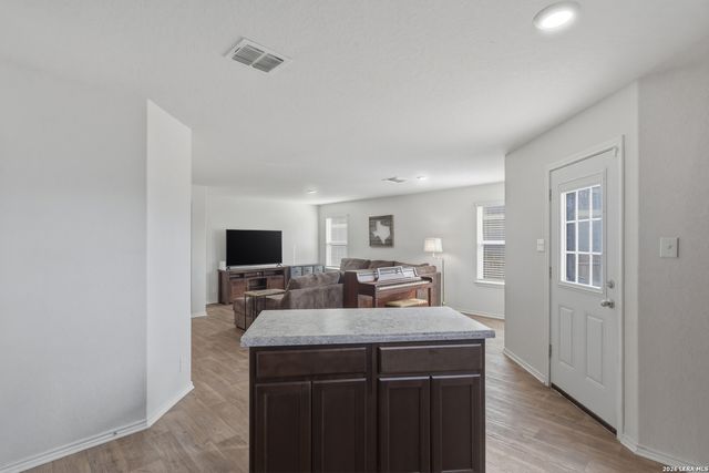 9711 Spotted Rose, San Antonio, TX 78254