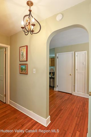18 Elting Lane, Woodstock, NY 12409