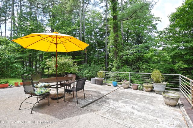 18 Elting Lane, Woodstock, NY 12409