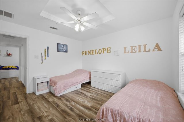 3714 Bridle Trails Court, College Station, TX 77845